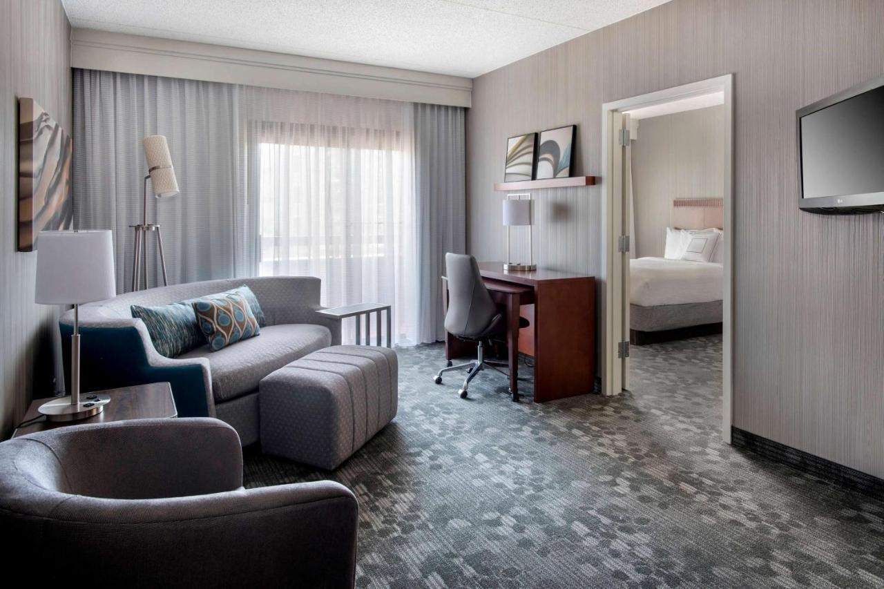 ホテル Sonesta Select Boston ストートン エクステリア 写真